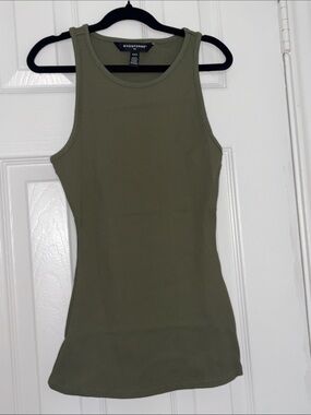 White House Black Market Green Forme Rib XXS Top